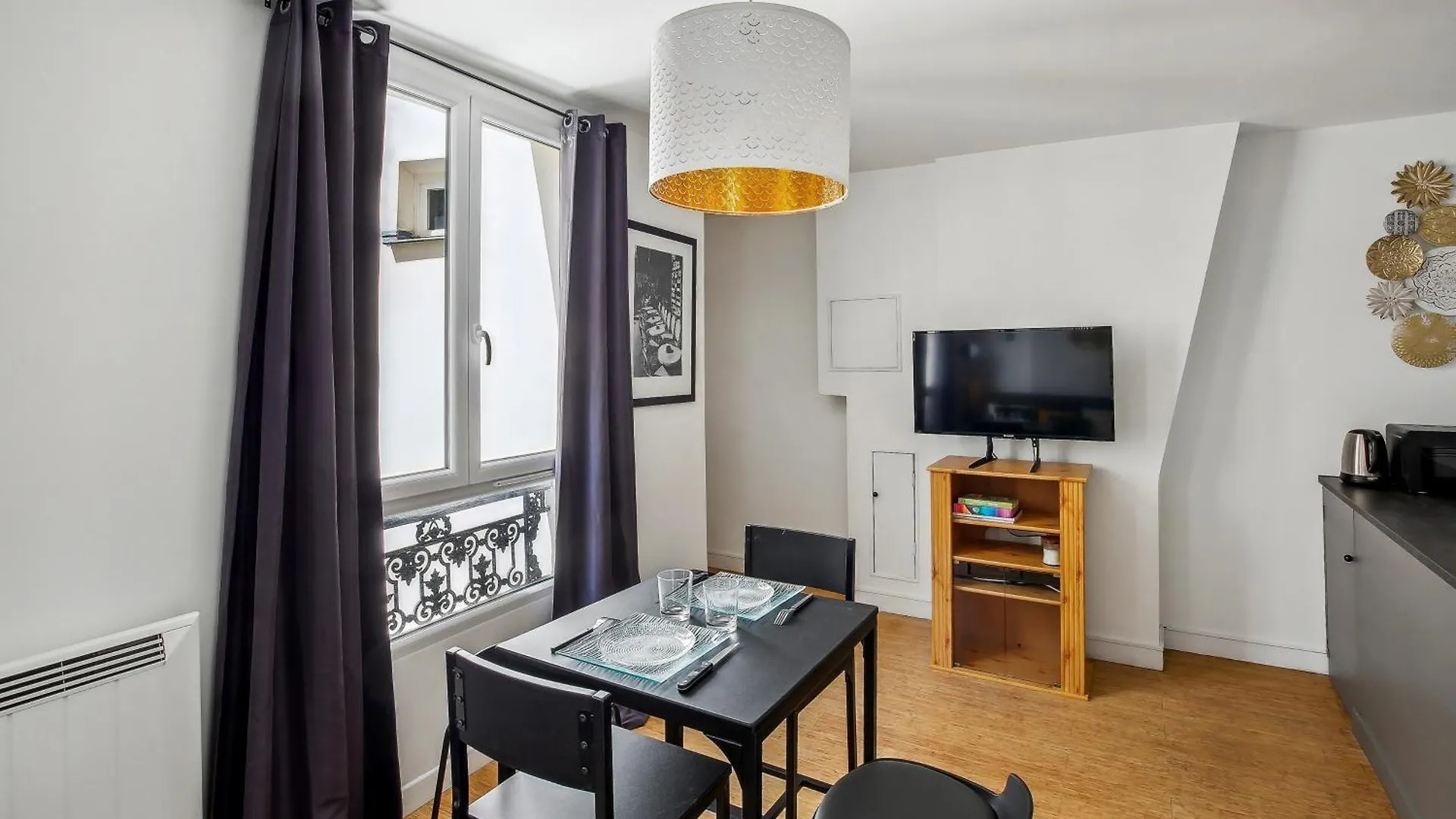 Apartment Au Coeur Du Marais, Rue Des Rosiers!