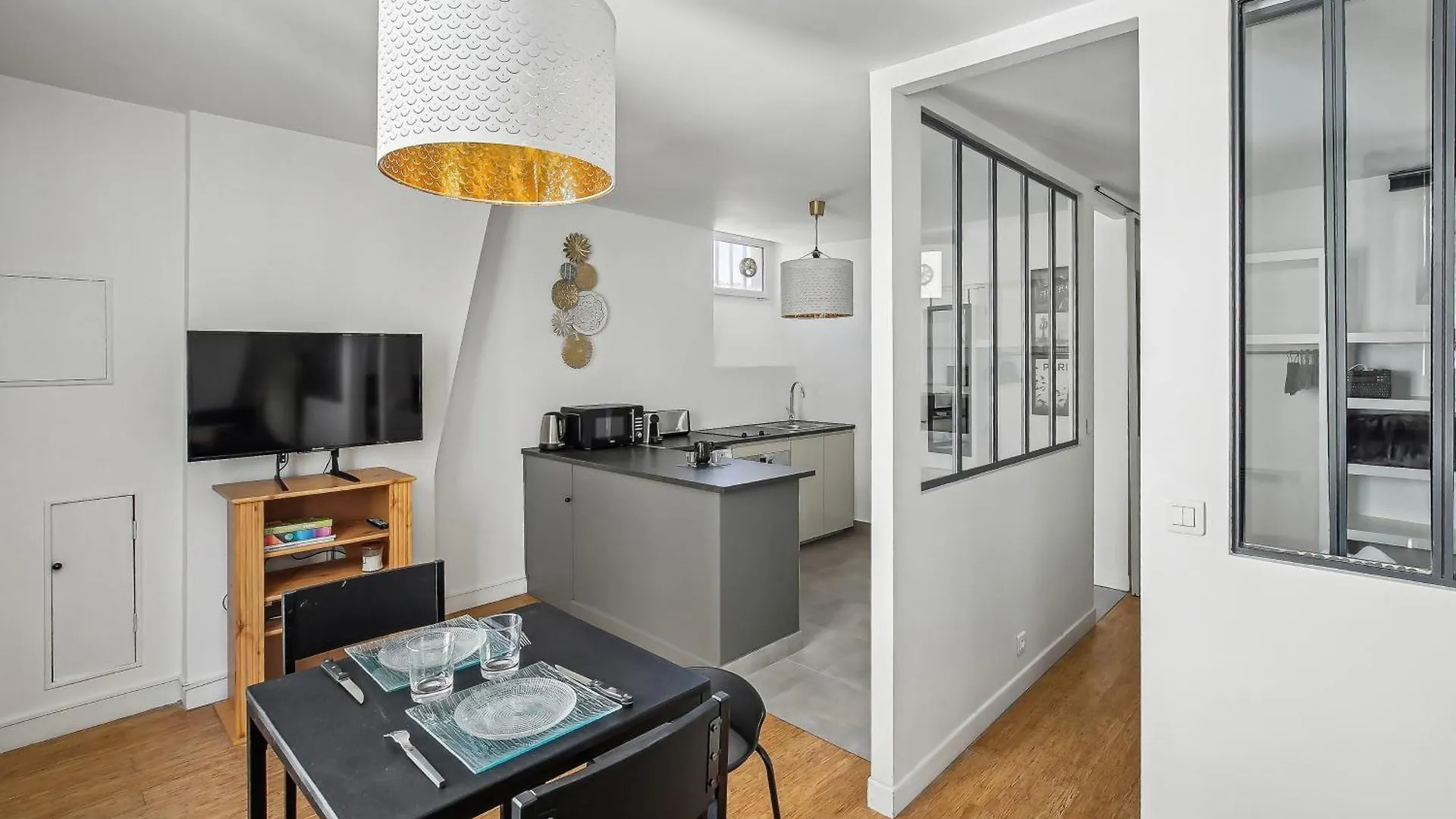 Au Coeur Du Marais, Rue Des Rosiers! Apartment *